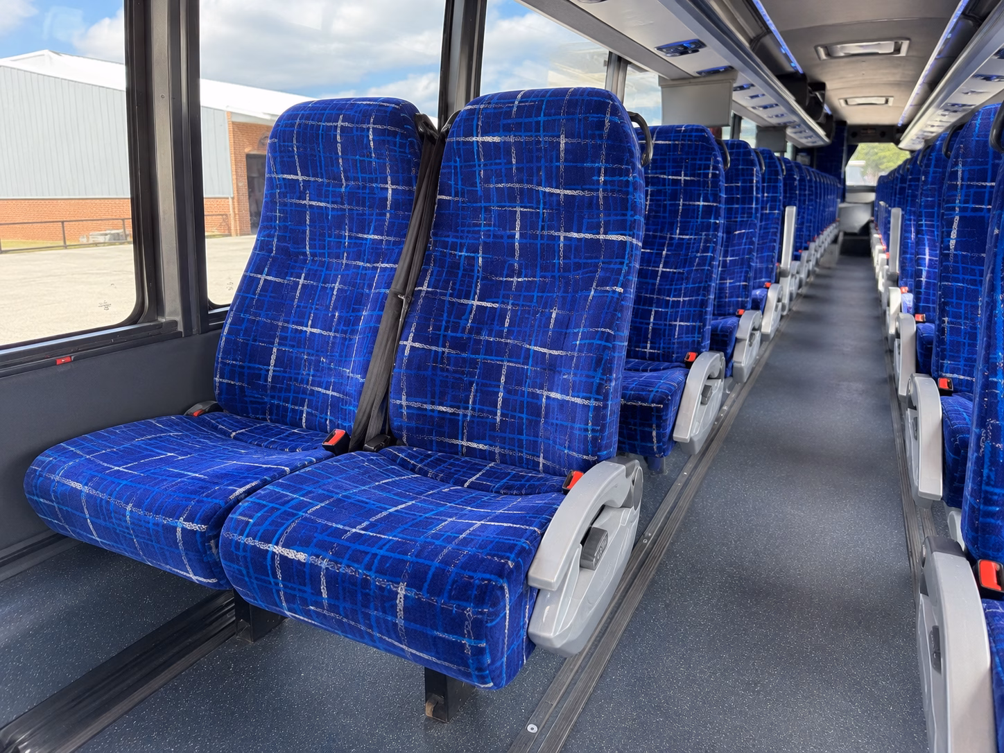 bus rentals to wachusett brewing company and the central massachusetts brewery circuit