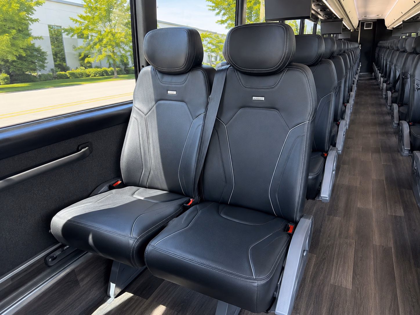 charter bus shuttle service for warehouse and distribution groups in lowell