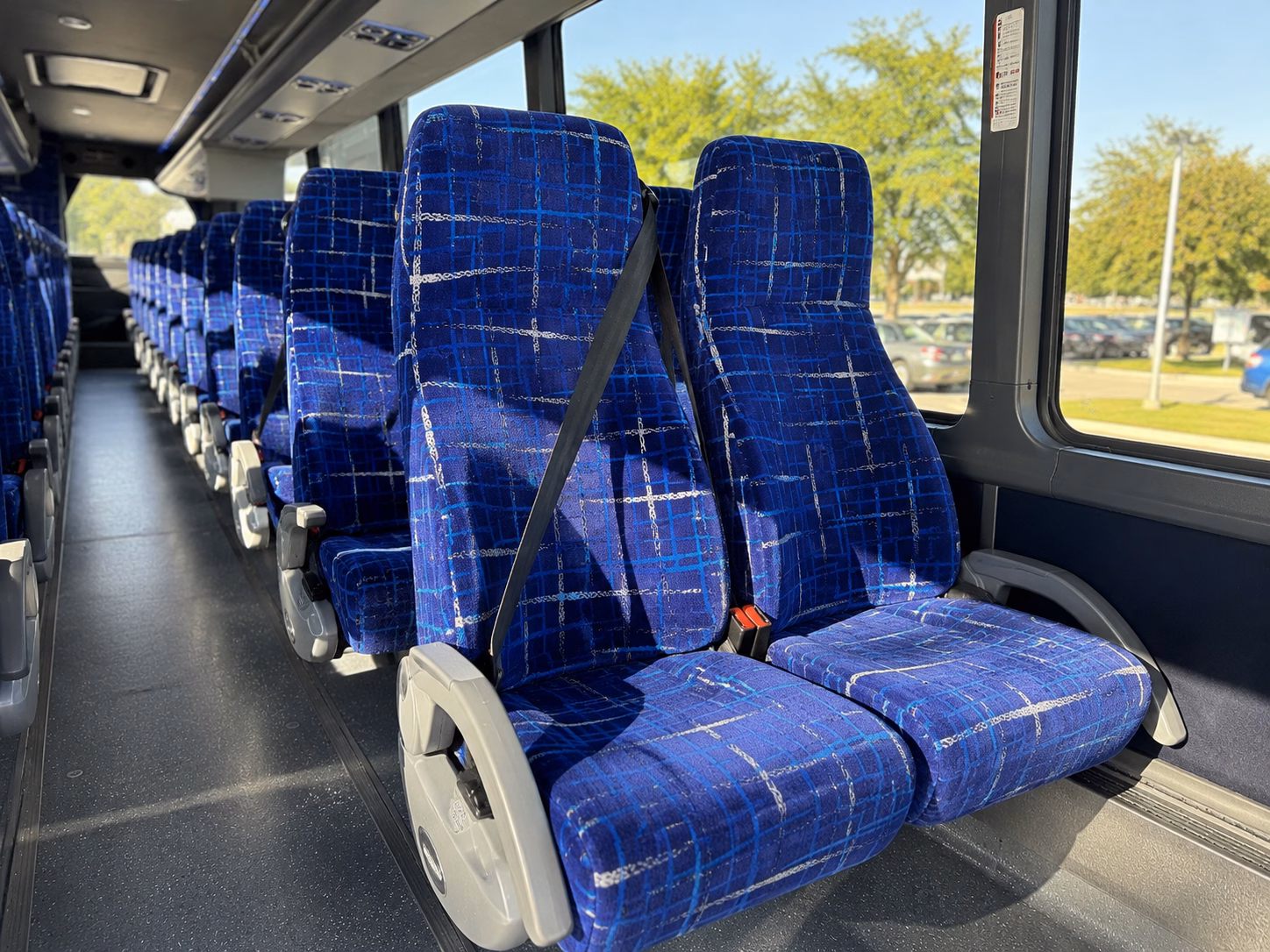 charter buses to nashoba valley winery and the bolton wine trail